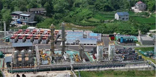 20250610895693.jpg 640 (6).jpg