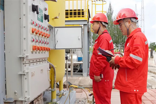 20251015429908.jpg 640 (1).jpg